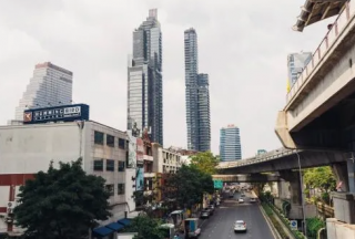 ����д��¥�г�Ԥ����2026�꽫ӭ��43.6��ƽ���׵Ĺ�Ӧ�߷�